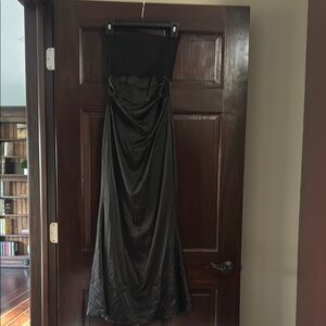 Elegant Black Strapless Gown